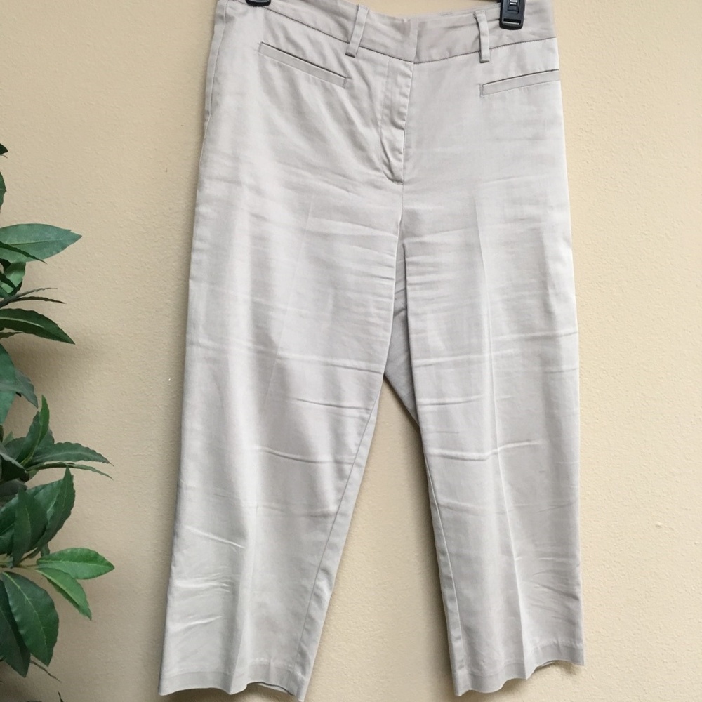 Khaki crop pants - size 2 petite